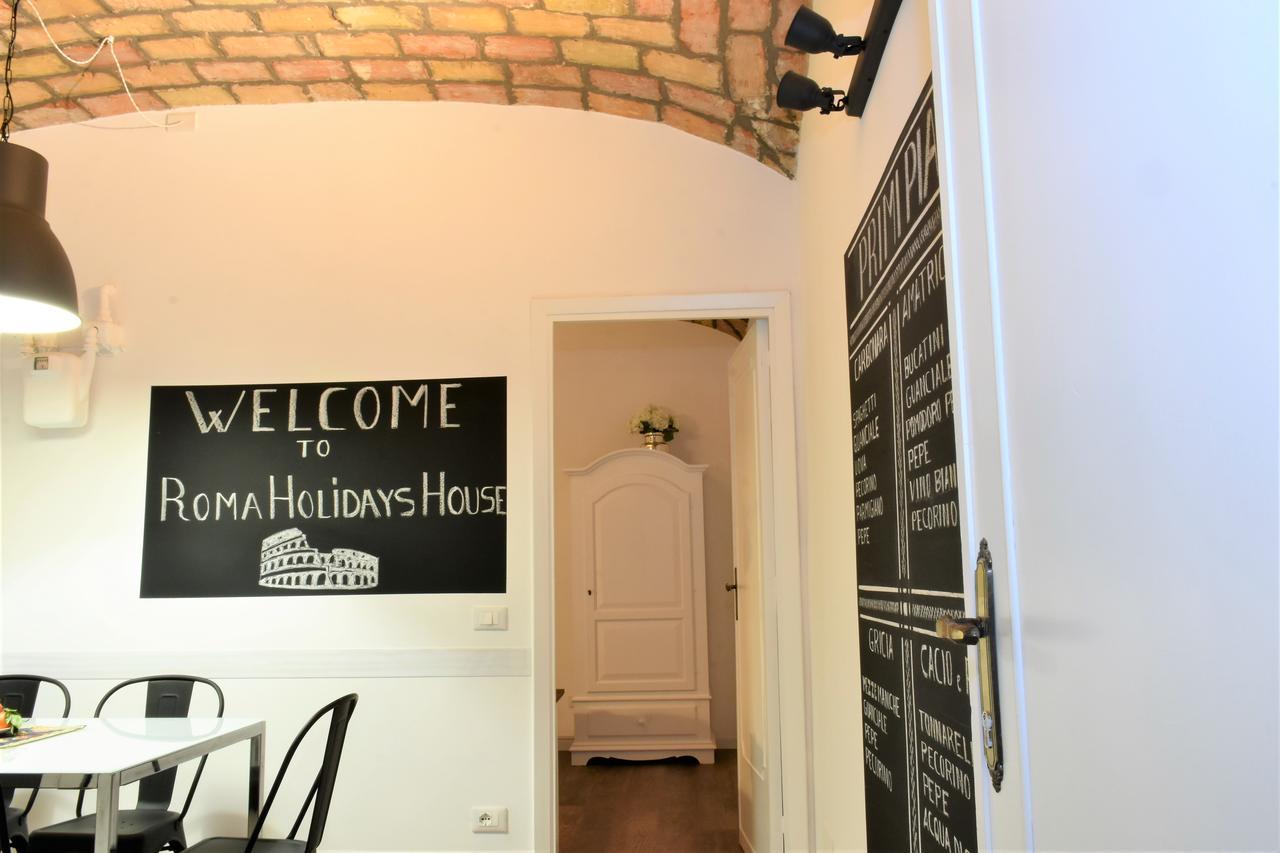 Coliseum Apartment *